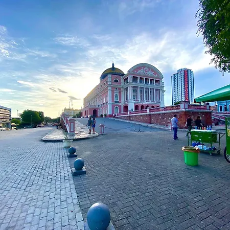 Acorde Com Vista Para O Rio No Centro De Manaus Exterior photo